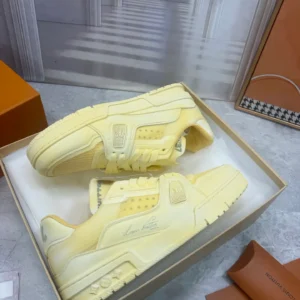 LV Trainer