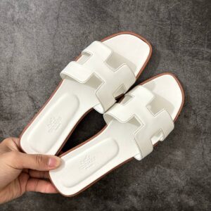 Hermès Oasis Sandals
