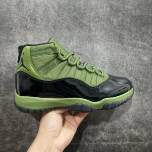 Air Jordan 11