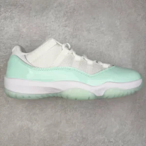 Air Jordan 11