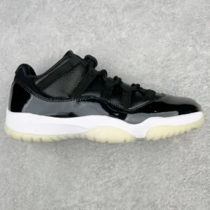 Air Jordan 11