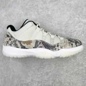 Air Jordan 11