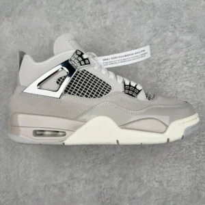 Air Jordan 4