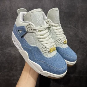 Air Jordan 4
