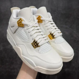 Air Jordan 4