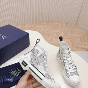 Dior B23