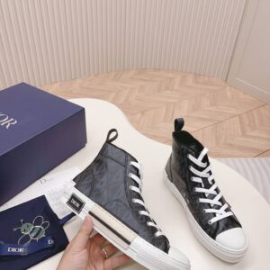 Dior B23