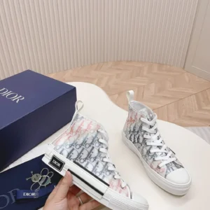 Dior B23