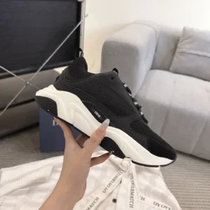 Dior B22