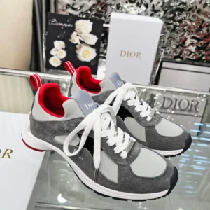 Dior B30