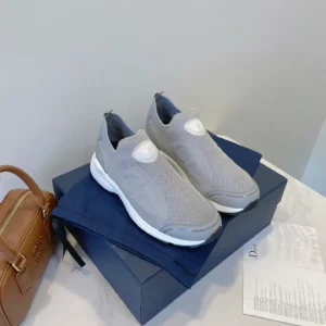 Dior B30