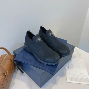 Dior B30
